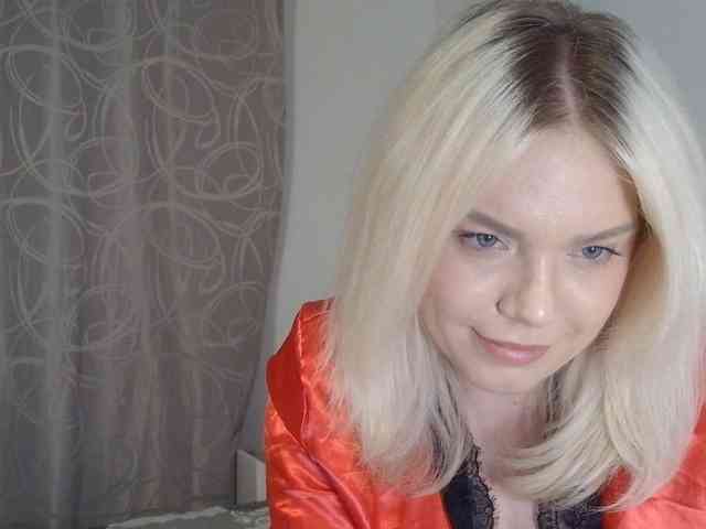 Ayse95 webcam