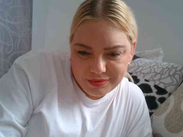 Ayse95