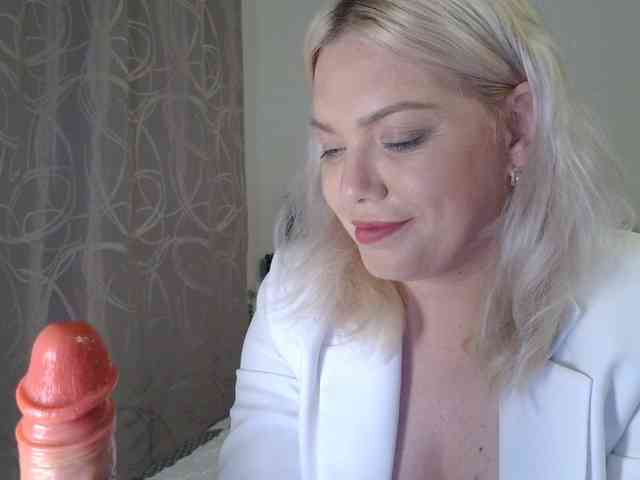 Ayse95 webcam