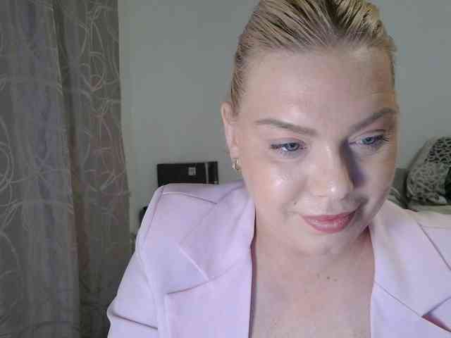 Ayse95 webcam
