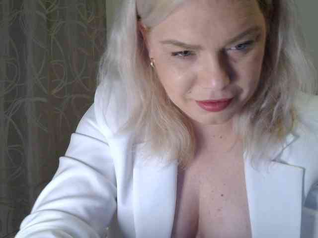 Ayse95 webcam