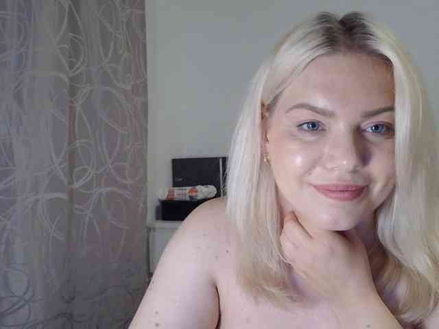 Ayse95 webcam