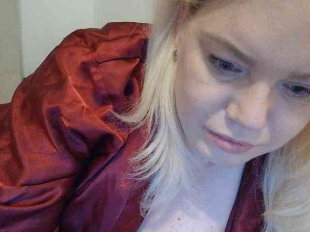 Ayse95 webcam