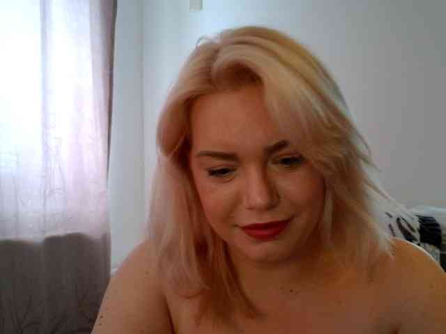 Ayse95 webcam