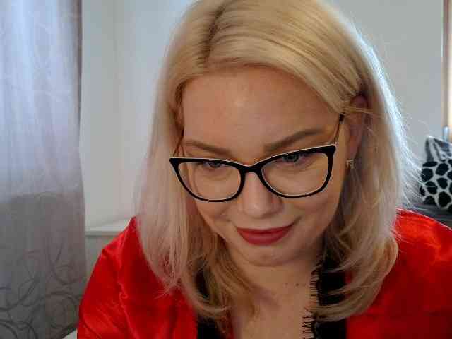 Ayse95 webcam
