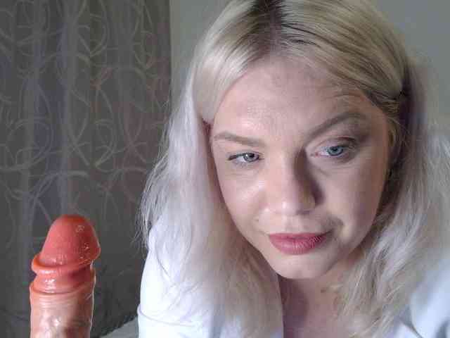 Ayse95 webcam