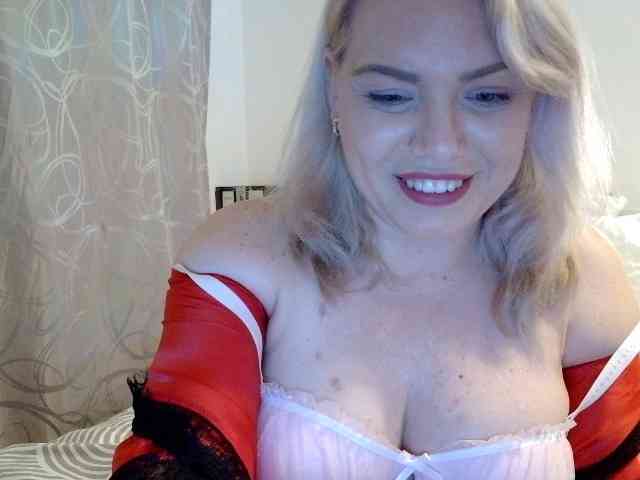 Ayse95 webcam