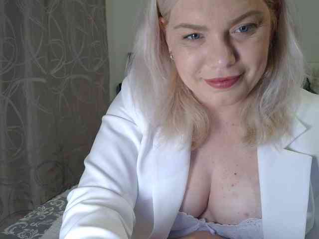 Ayse95 webcam