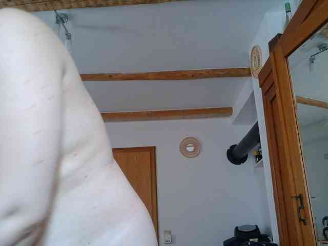 Ayse95 webcam