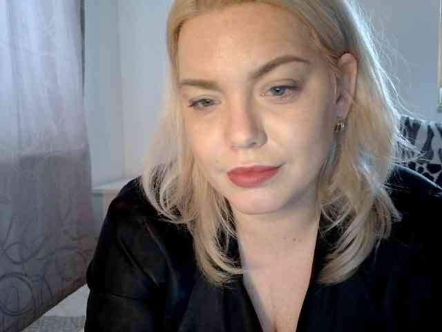 Ayse95 webcam
