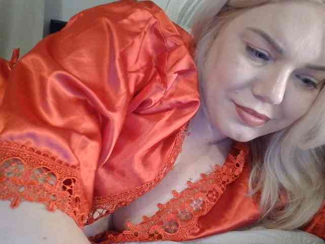 Ayse95 webcam