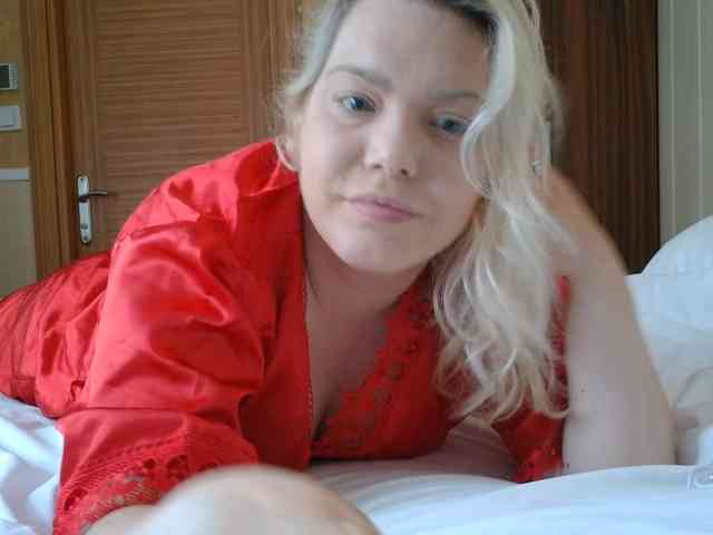 Ayse95 webcam