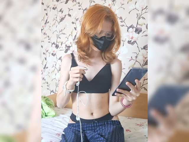 ManyaHots live cam on BongaCams