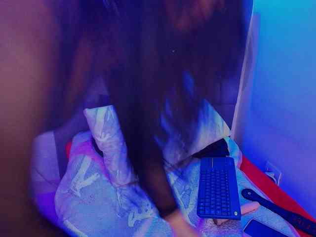 andrea-lovely1 webcam