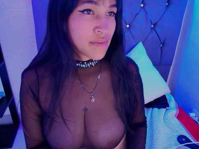 andrea-lovely1 webcam