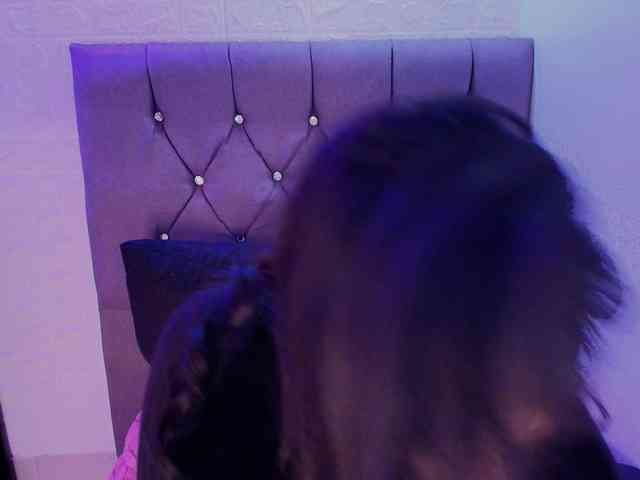 andrea-lovely1 webcam