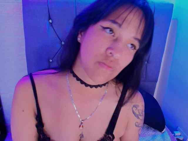 andrea-lovely1 webcam