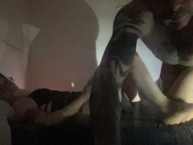 le modèle Alquimia-Dual est en webcam porno dans un show sur le site bongacams, il possède les tags suivants: Latino/Hispanic,Blonde,Trimmed