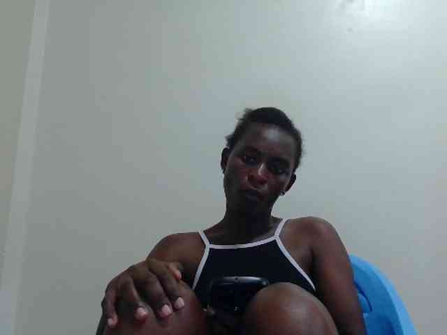 bella-5 webcam