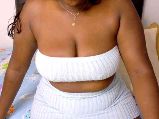 LINNEAHOTXX