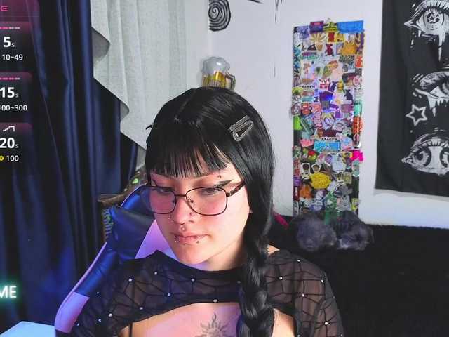Vakker-meilee live cam on BongaCams