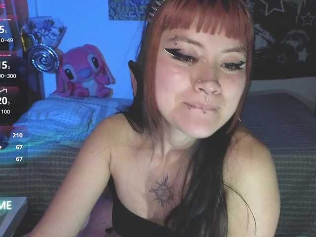 Vakker-meilee live cam on BongaCams