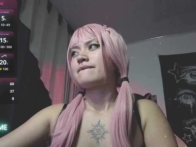 Vakker-meilee live cam on BongaCams