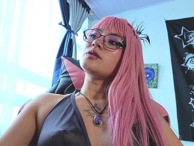 Vakker-meilee live cam on BongaCams