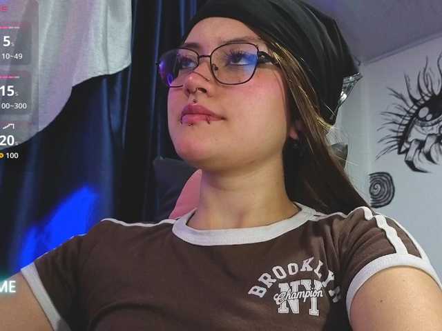 Vakker-meilee live cam on BongaCams