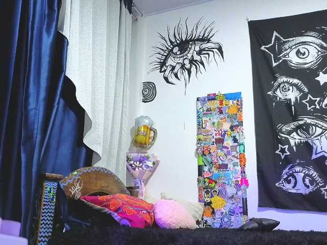 Vakker-meilee live cam on BongaCams
