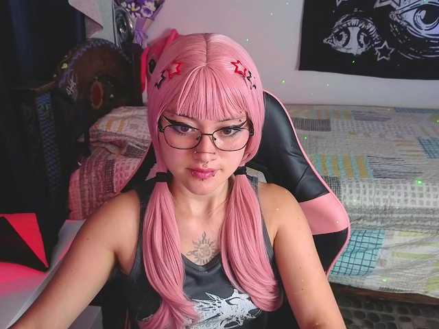 Vakker-meilee live cam on BongaCams