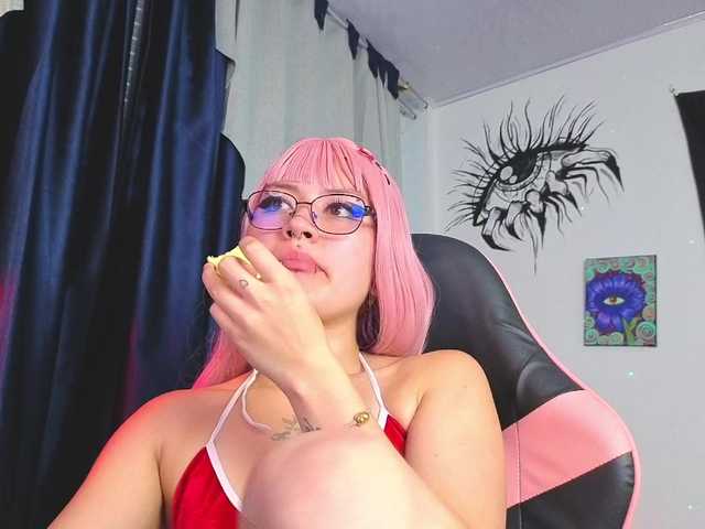 Vakker-meilee live cam on BongaCams