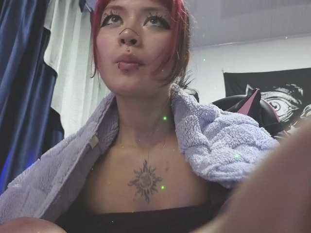 Vakker-meilee live cam on BongaCams