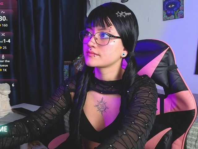 Vakker-meilee live cam on BongaCams