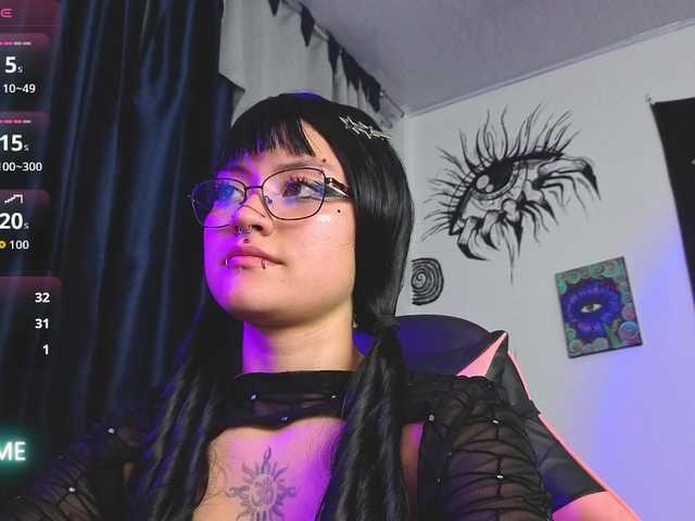 Vakker-meilee live cam on BongaCams