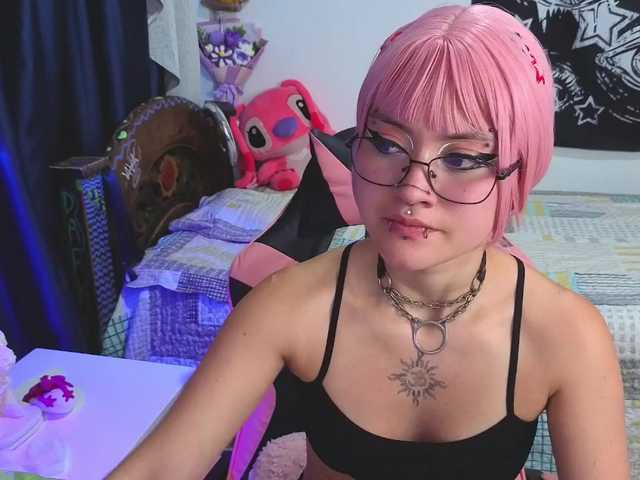 Vakker-meilee live cam on BongaCams