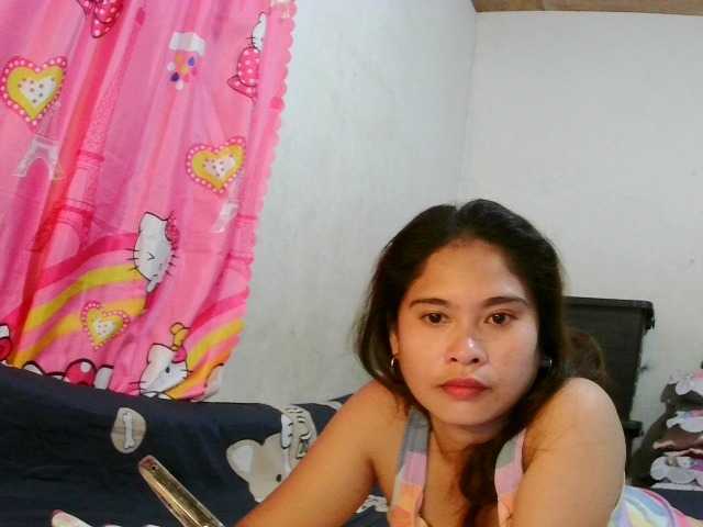 Sathena12 live cam on BongaCams