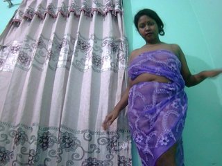 Queen19's Live Webcam