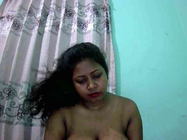 Queen19 webcam