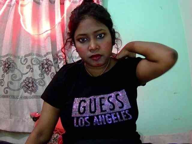 Queen19 webcam