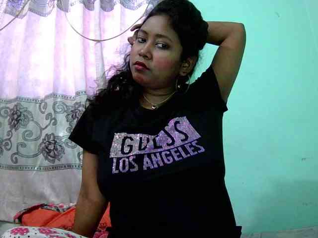 Queen19 webcam