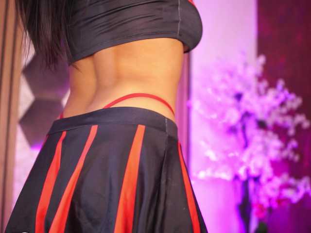 KiraKrush live cam on BongaCams