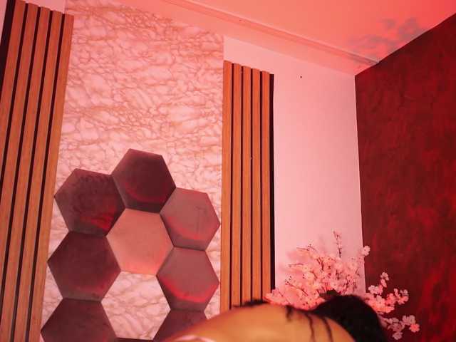 KiraKrush live cam on BongaCams