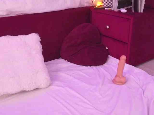KiraKrush webcam