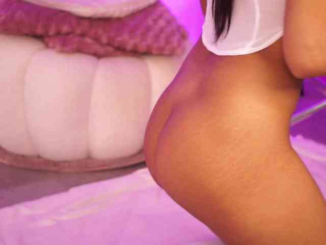 KiraKrush webcam
