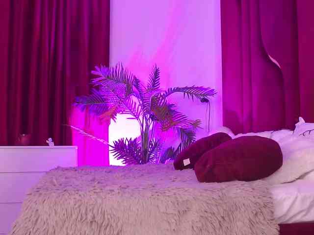 KiraKrush webcam