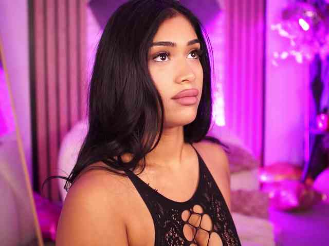 KiraKrush webcam