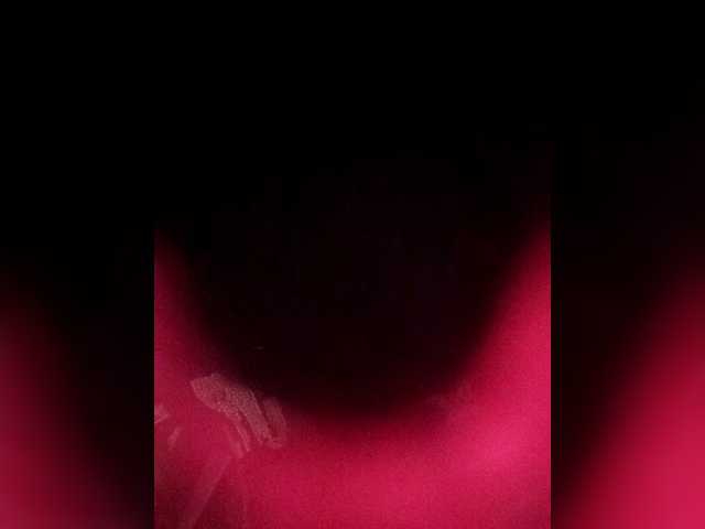 rosearebluee