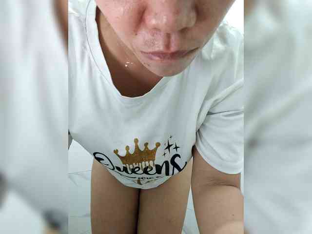 rosearebluee webcam