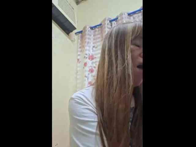 rosearebluee webcam